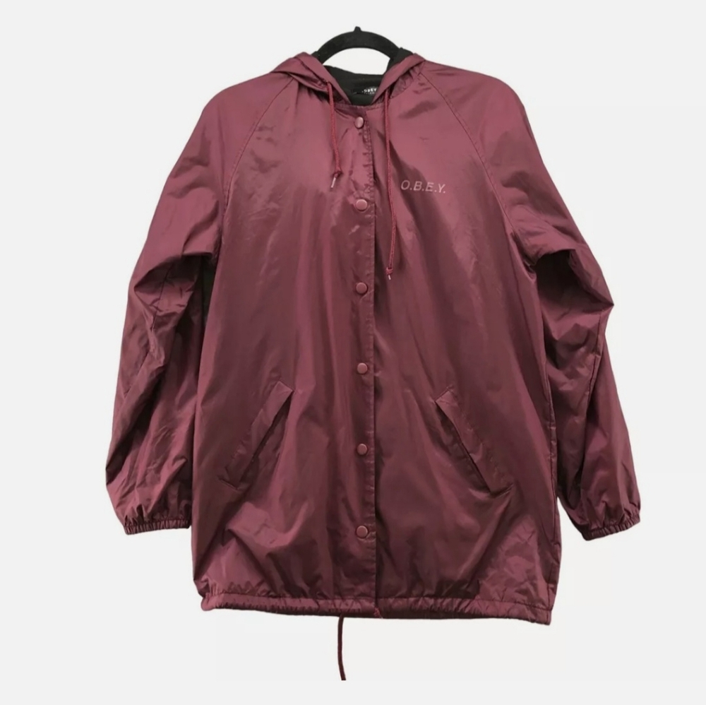 OBEY rain coat 🌧